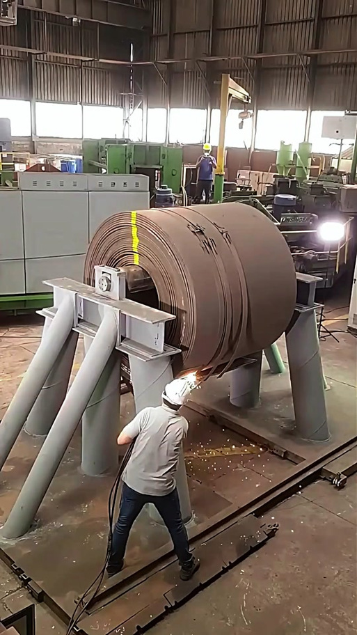 钢铁的重量 当工业安全失灵之后